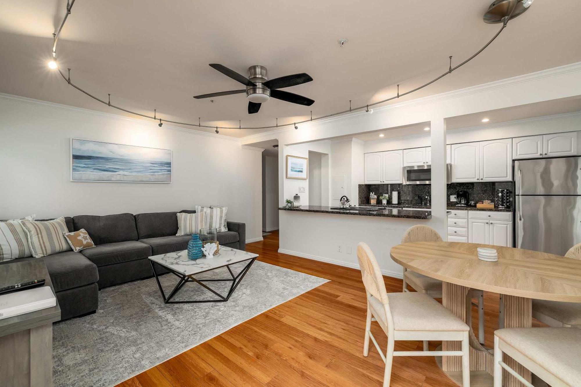 La Jolla Seaside Dream W Private Patio & Jacuzzi San Diego
